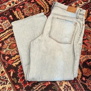 The Perfect Vintage Wide-Leg Crop Jean in Edmunds Wash. Size 31.